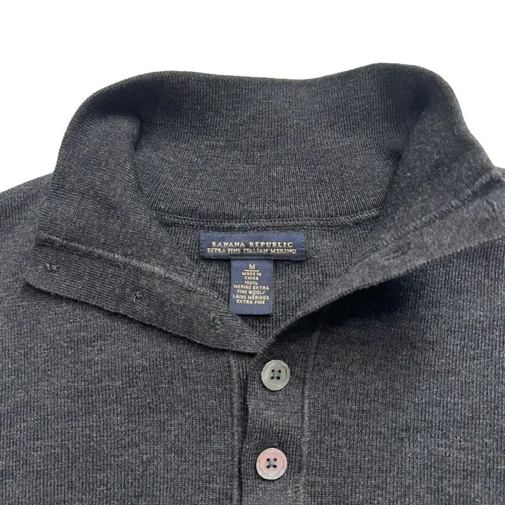 Banana Republic Mens Merino Wool Gray Button Collar Sweatshirt Medium Elbow Pads